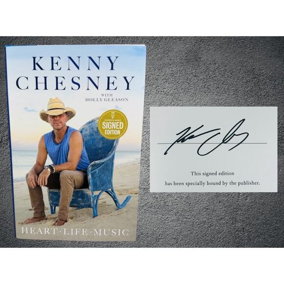 Kenny Chesney Heart Life Music Signed Hardcover Book Barnes & Noble Exclusive - Picture 6 of 9